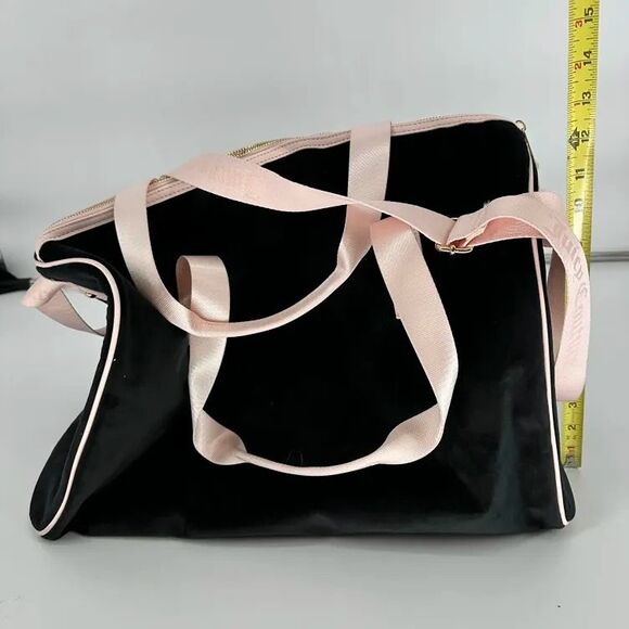 NWT Juicy Couture Heritage Weekender Bag Black Pink Velour Crown Duffel TikTok - Picture 2 of 11